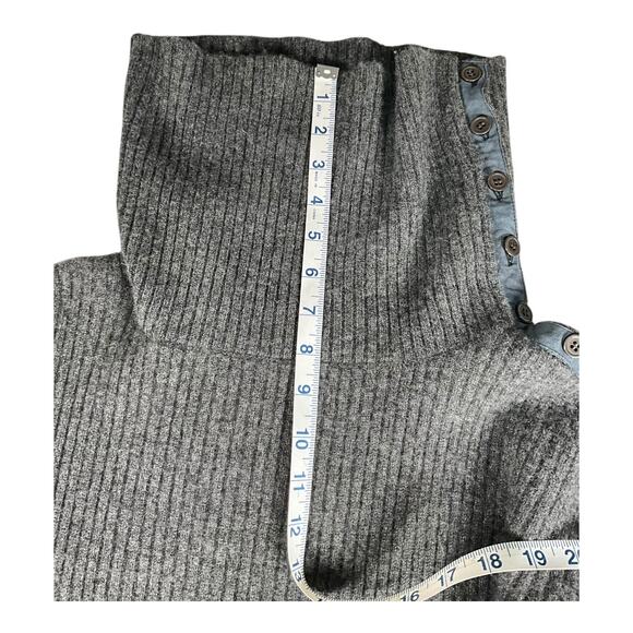 Neiman Marcus 100% Cashmere Button Shoulder Sweater Dress Gray Small Luxurious - Picture 7 of 14